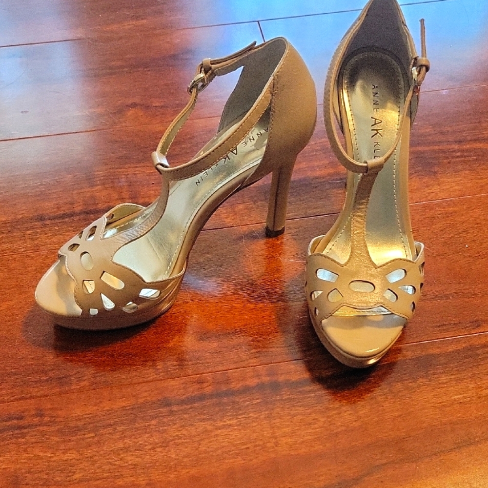 Anne Klein Tan Strappy Heels with Ankle Strap